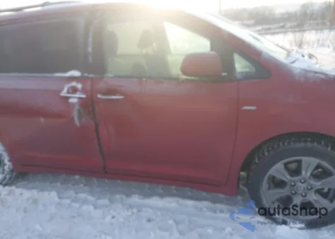 2019 Toyota Sienna Se Premium z USA, uszkodzony, nr VIN 5TDEZ3DC5KS216315